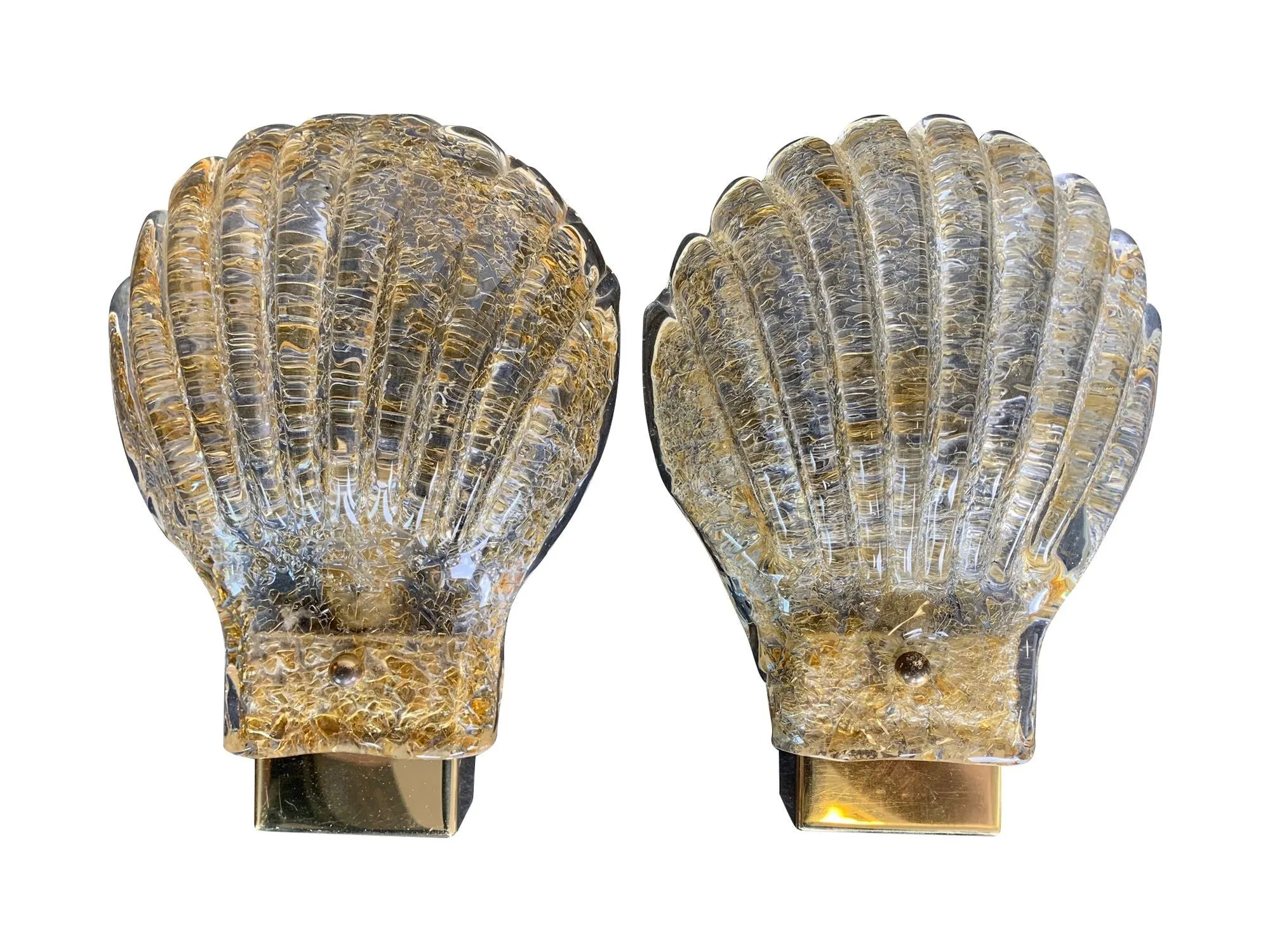 A pair of lovely orignal Italian 1960s Barovier & Toso Murano glass shell wall sconces with brass fittings