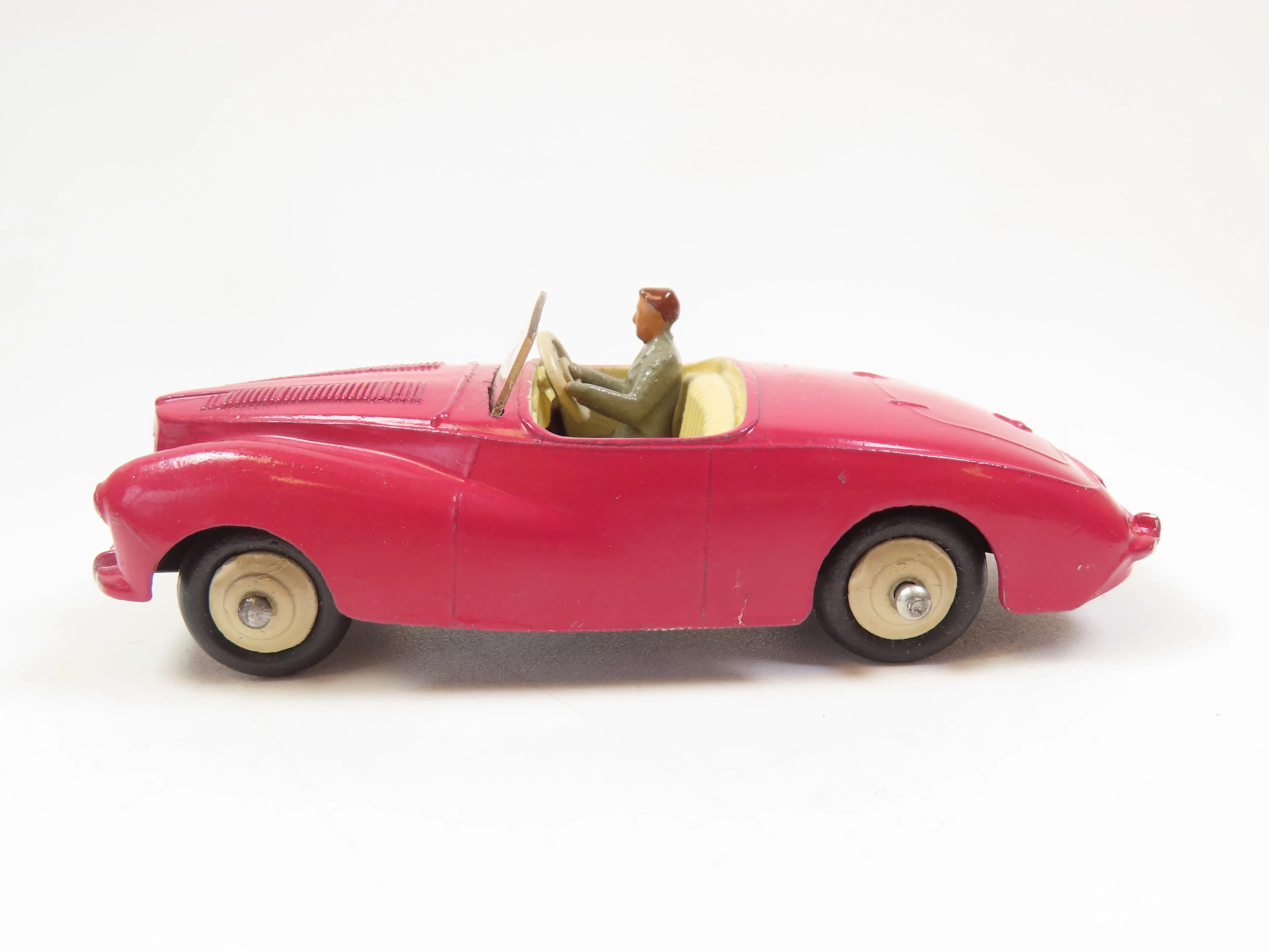 Dinky 101 Sunbeam Alpine Civilian, rare version,  Very Near Mint!