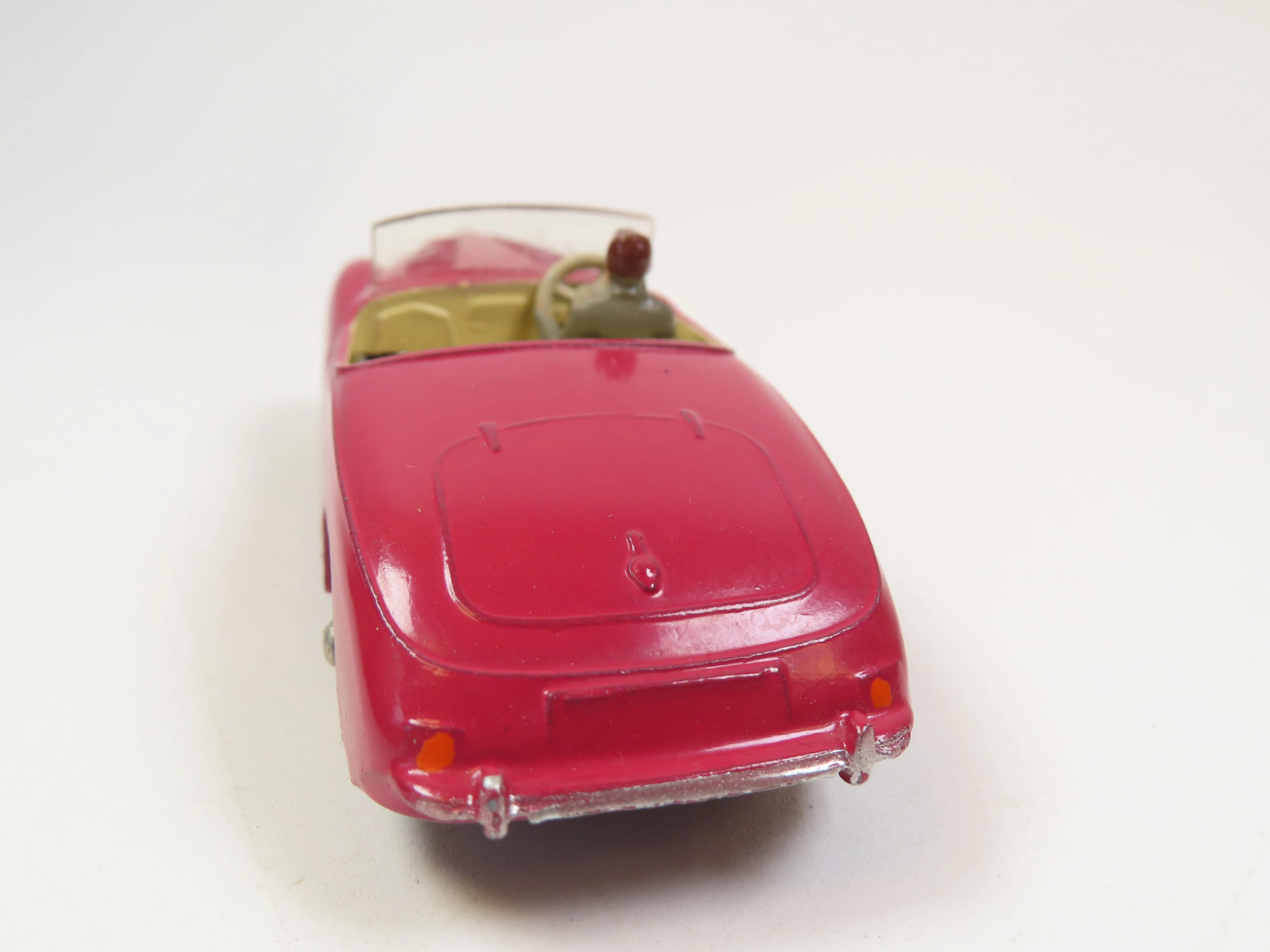 Dinky 101 Sunbeam Alpine Civilian, rare version,  Very Near Mint!