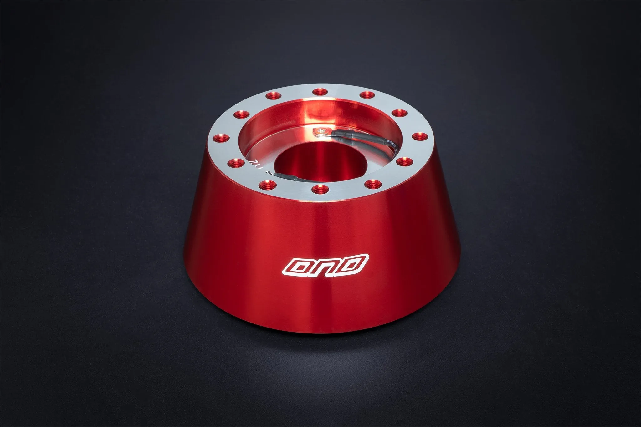 DND Low Profile Hub Kit Toyota Matrix (2003–2013) - Various Color