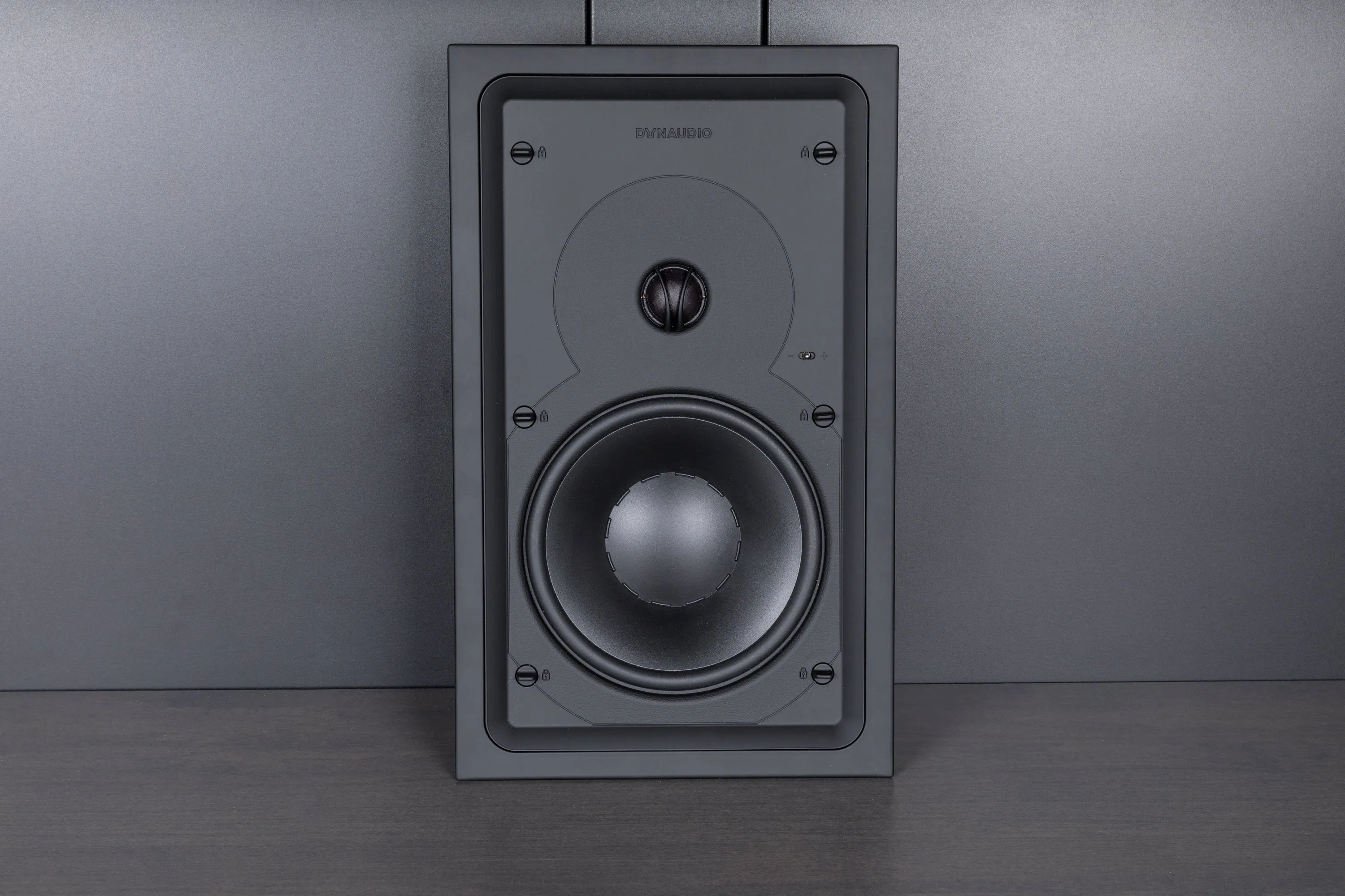 Dynaudio Studio Series 2 Way In-Wall Speaker