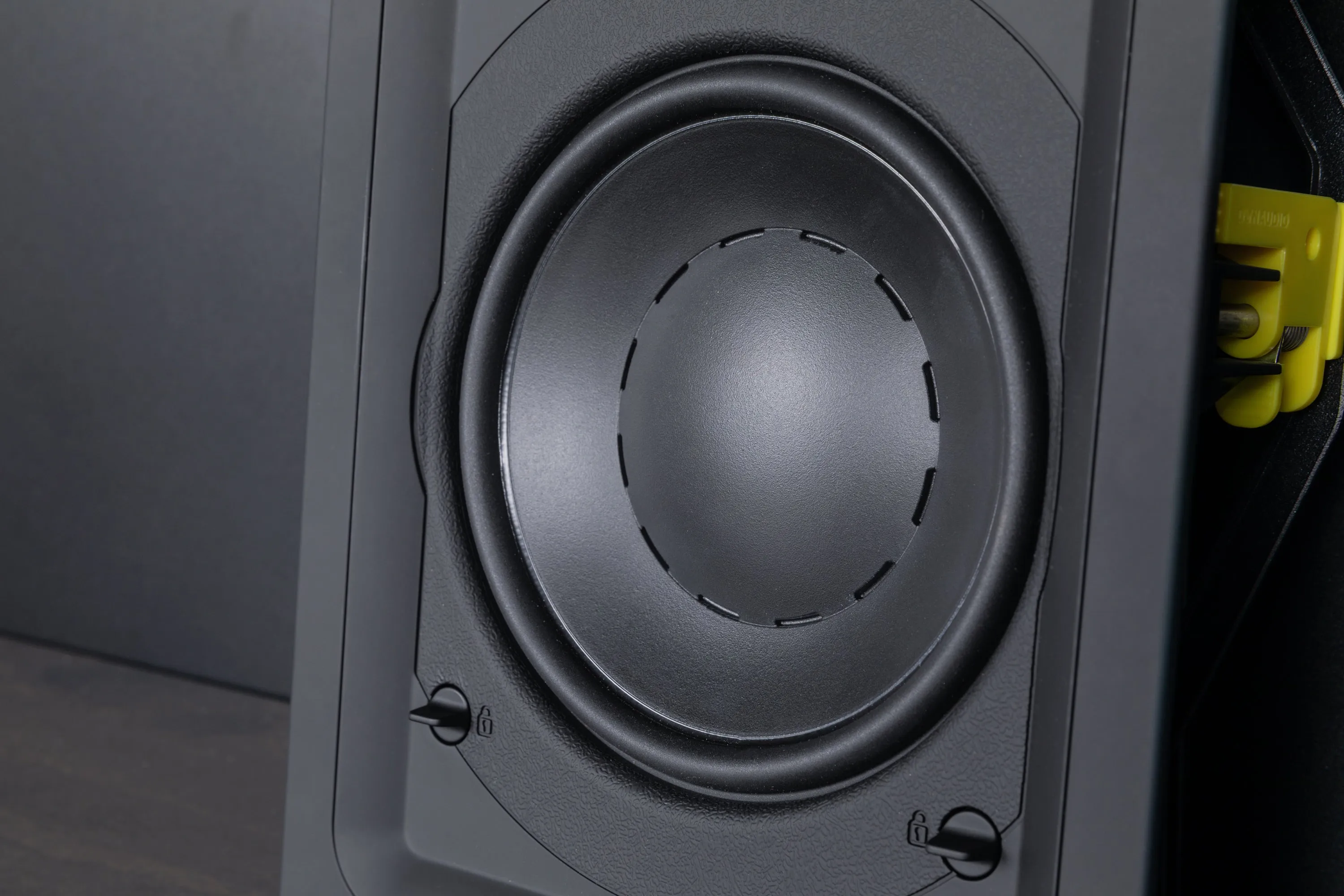 Dynaudio Studio Series 2 Way In-Wall Speaker