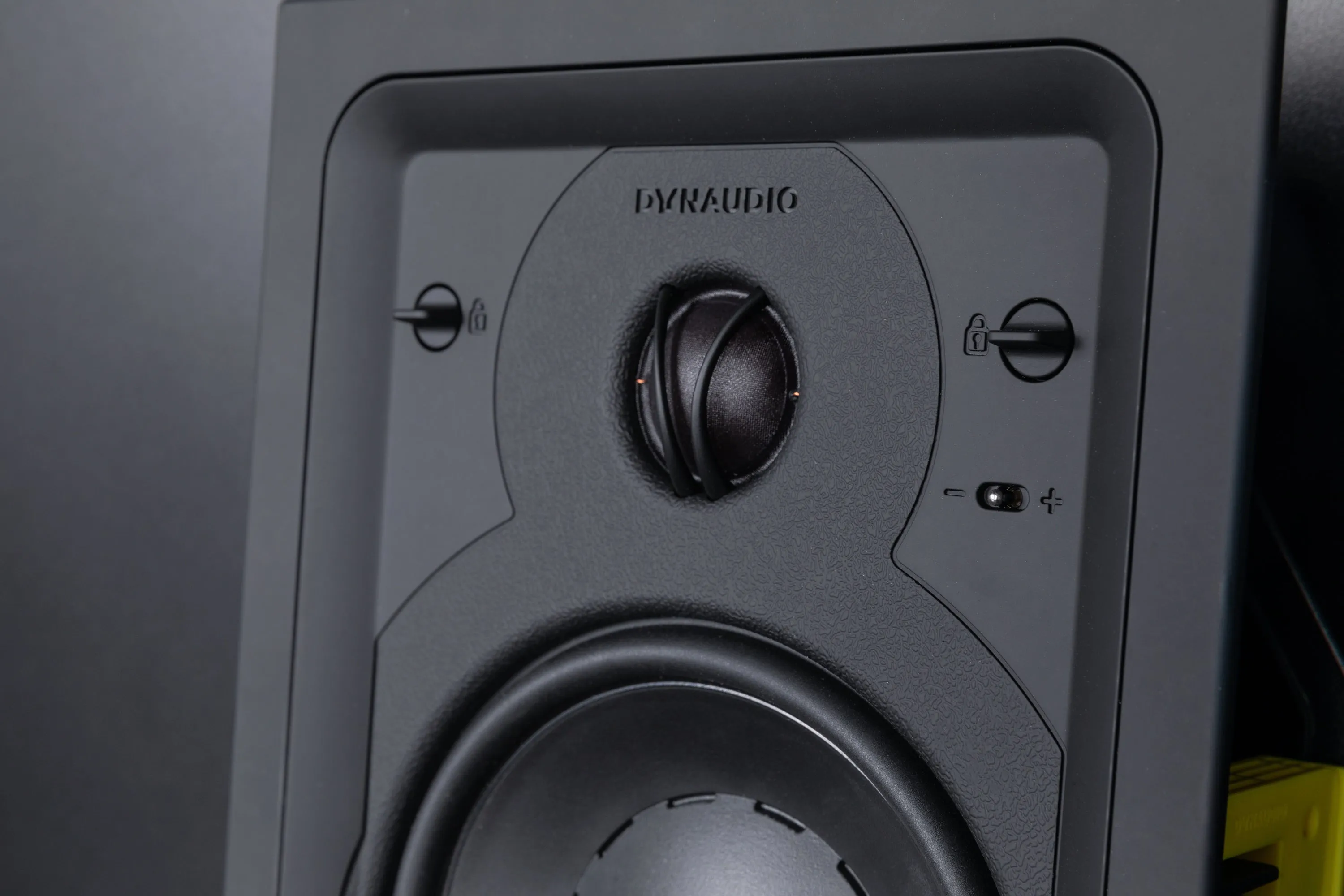 Dynaudio Studio Series 2 Way In-Wall Speaker